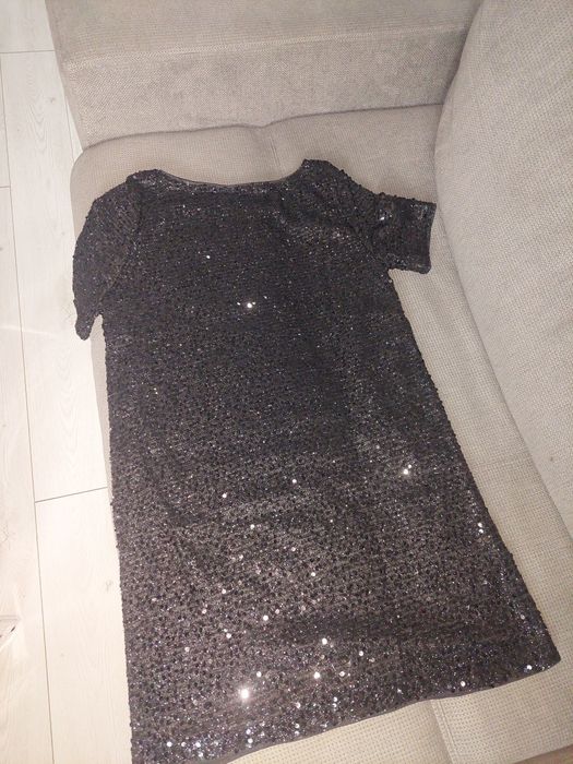 Дамска черна локля.