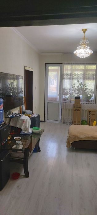 Продаётся 2 х комнатная квартира