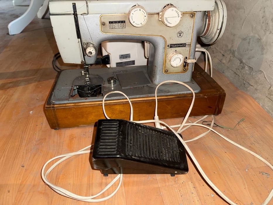 швейная машина - Подольск 142