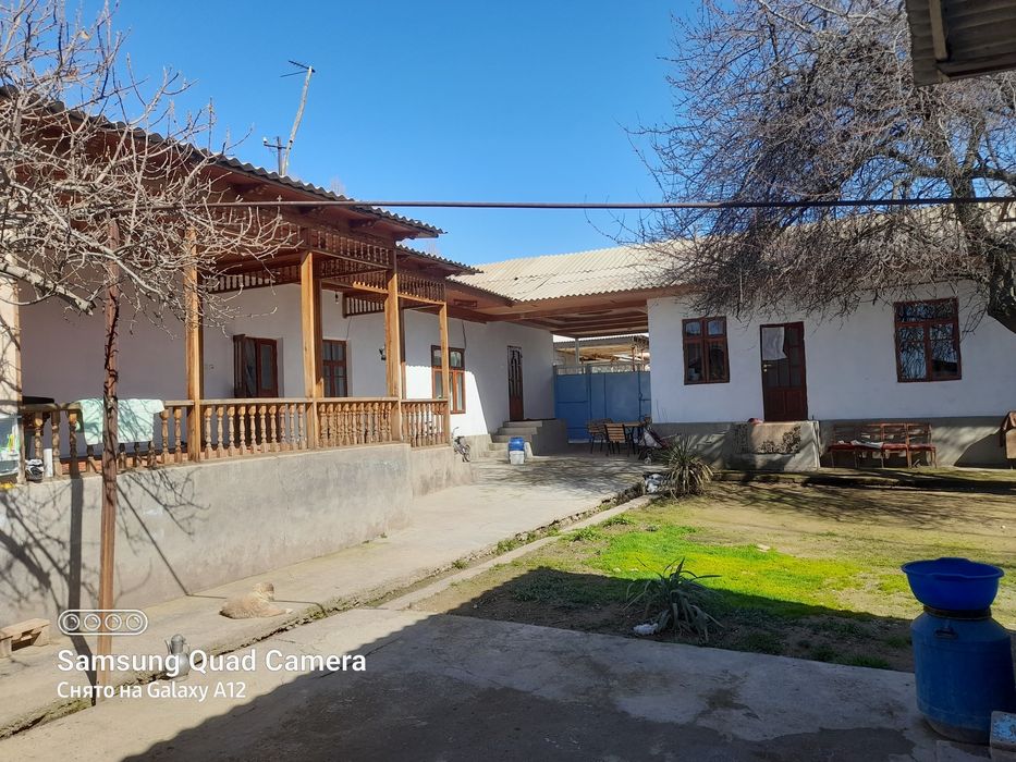 Срочно уй сотилади 14 сотх идеалный хамма шаройти бор келишилади