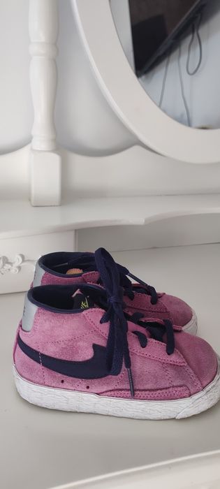 Teniși înalți Nike 24