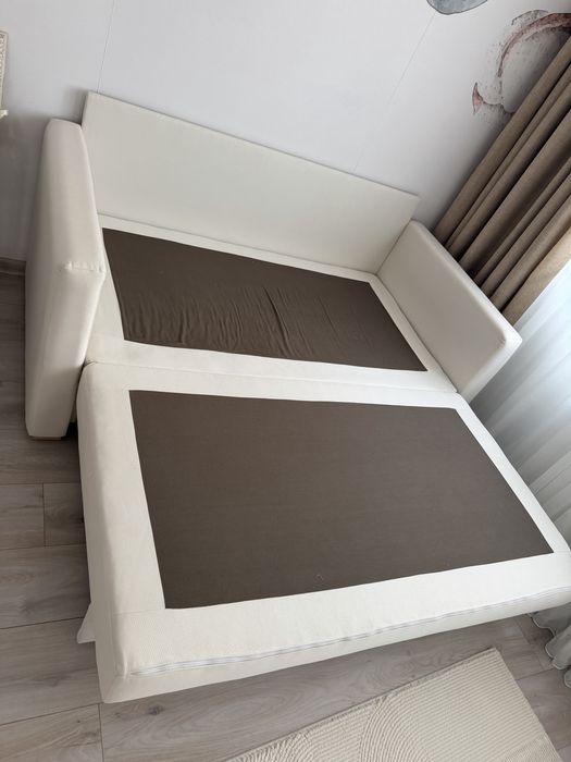 Диван - разтегателен и компактен