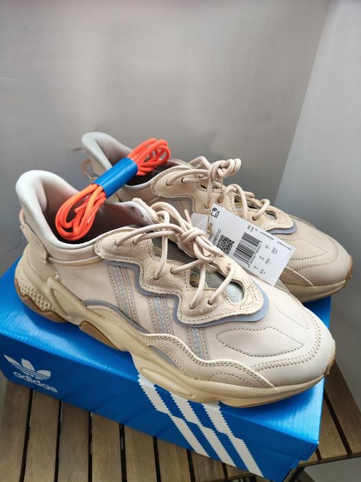 Adidas Originals Ozweego culoare bej nisipiu mărimea 42 noi originali