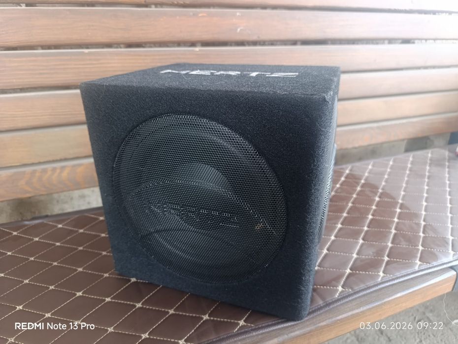 Продам сабвуфер Hertz