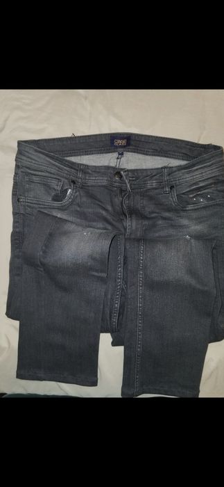 Blugi Cavali marime 34