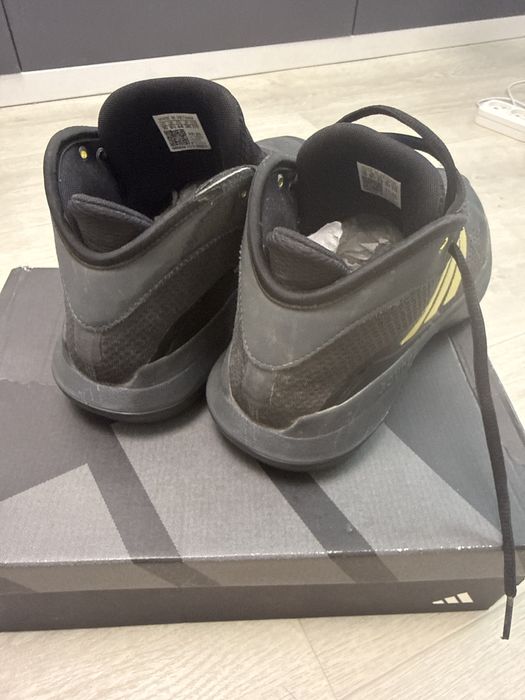 Adidas Bounce Legends кроссовки