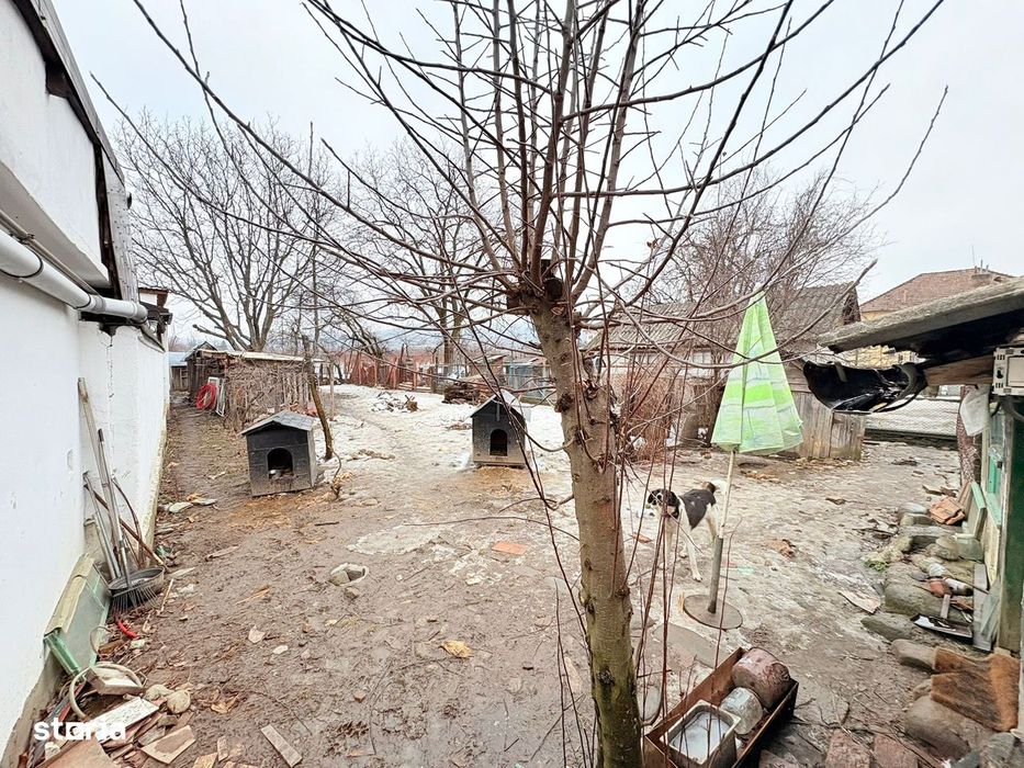 Casă 3 camere renovată, toate utilitățile, lângă stațiunea Călimănești