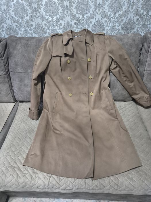 Продам тренч (плащ)
