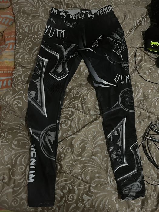 Set complet Venum – echipament sport / box / MMA – NOU