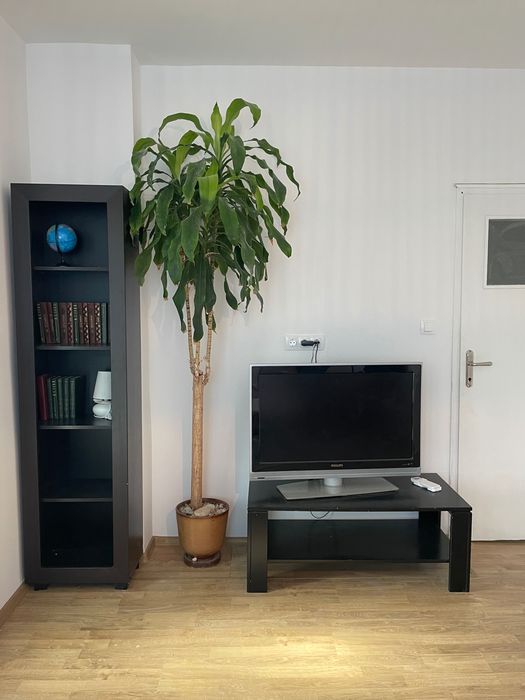 Дава се под наем Четиристаен апартамент в Варна, Бриз - 90 кв.м за 800 € - Снимка #18