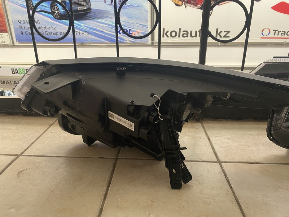 Фары передние KIA SELTOS