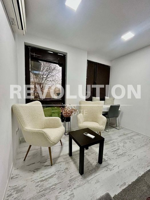 Тристаен апартамент  в гр.Варна, Център!