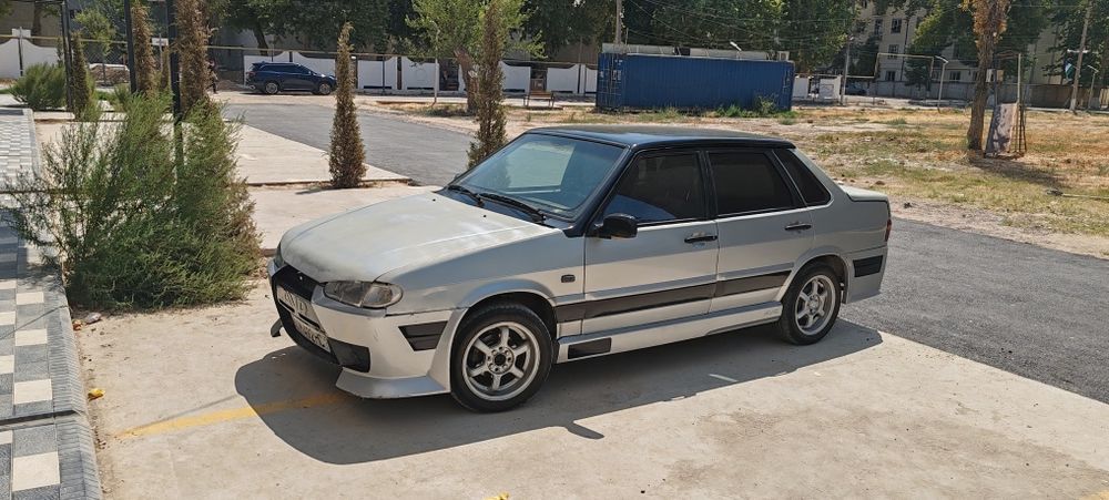 Продаётся ваз 2115 год 2006года