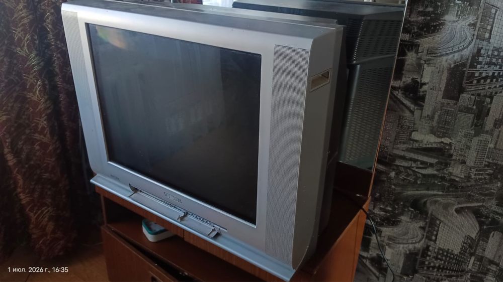 Продам телевизор