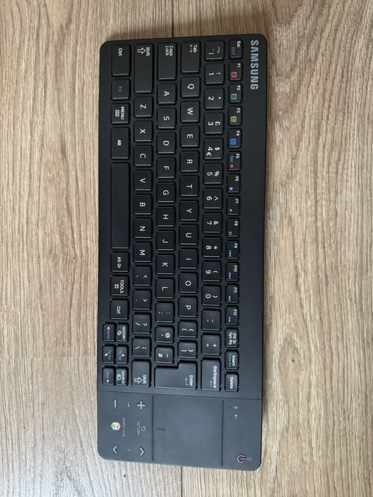 Tastatura Smart Samsung VG-KBD1000
