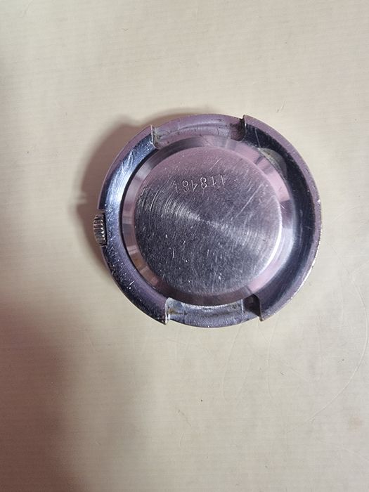 Часы Победа и Молния