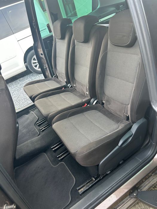 Vând VW Sharan 2012