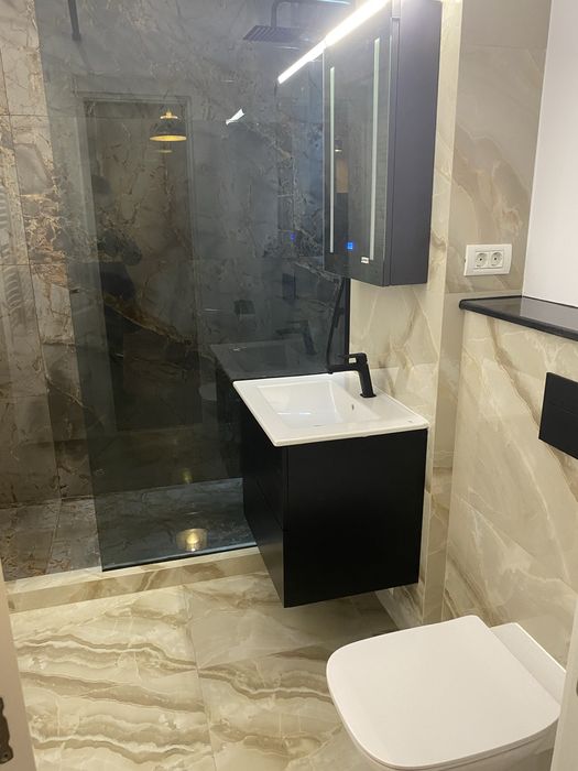 Inchiriez garsoniera