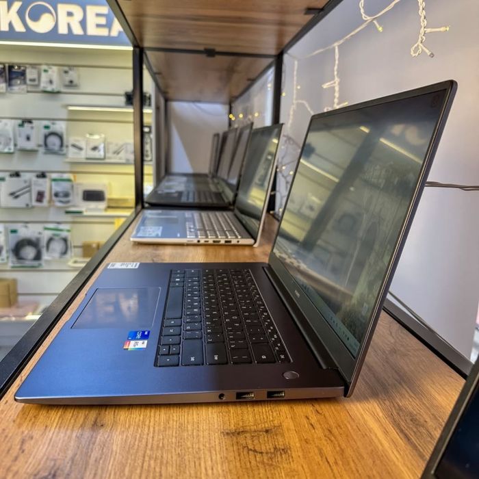 Ноутбук для учебы Huawei MateBook