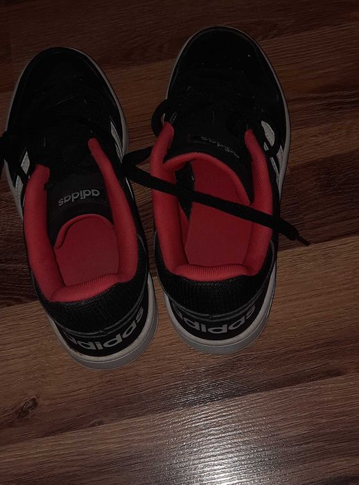 Pantofi sport Adidas