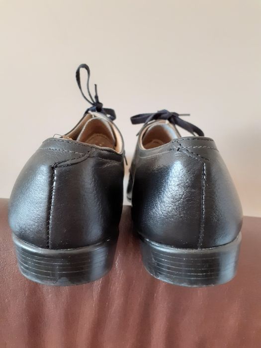 Мъжки кожени обувки