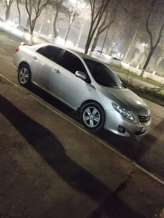 Tayotta carolla 2009