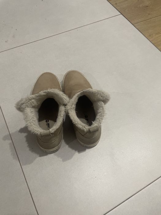 Отдам женские ботинки