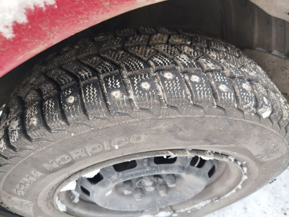 Продам шины 90000