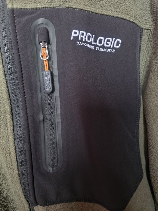 Водоустойчиво поларено яке Prologic Commander Fleece Jacket. РАЗМЕР М.