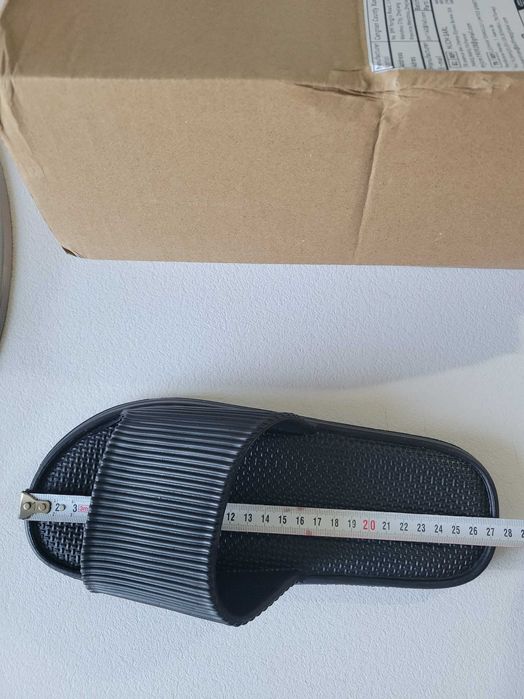 Papuci barbati negru 41-42  noi