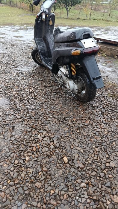 Vînd scuter giliera