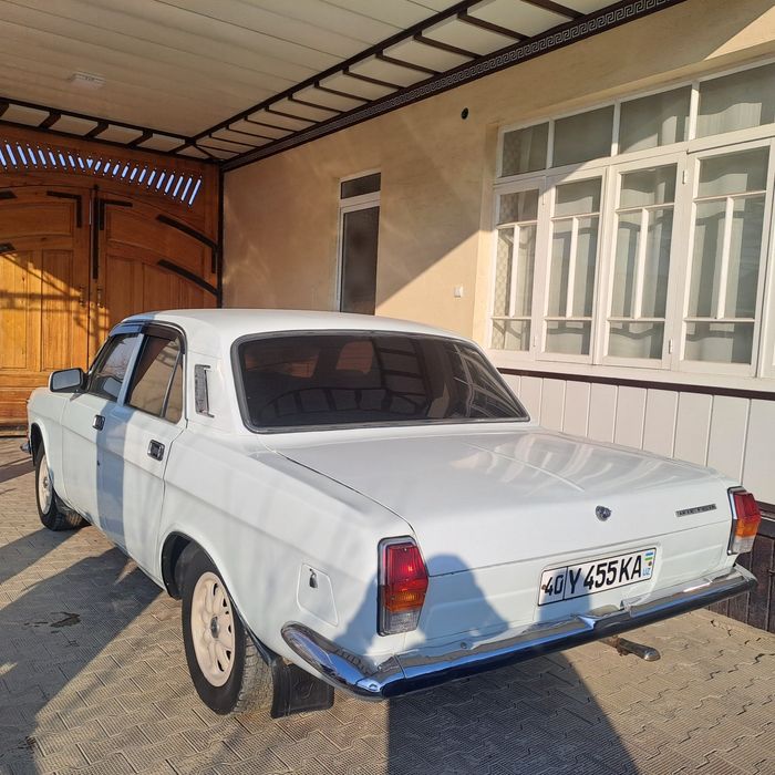 Подаётся Волга Газ 2417