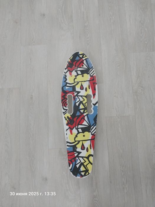 Скеитборд жақсы жүріп тұр