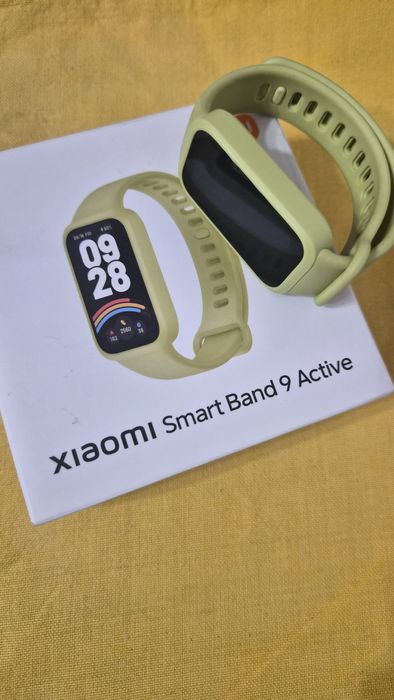 Фитнес браслет Xiaomi band 9 active