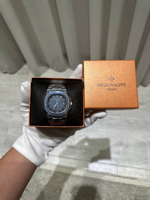 Срочно продается покупал для себя понадобились деньги Patek Philippe