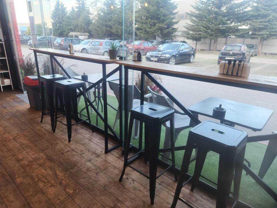 Продава се заведение за бързо хранене