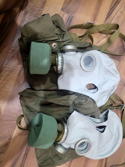 Военные вещи      .