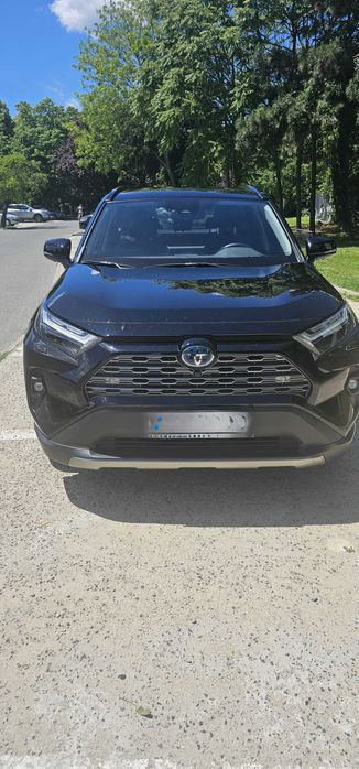 Toyota RAV 4 hybrid LUXURI