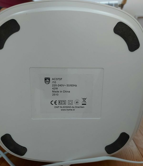 Пречиствател и овлажнител Philips AC3737/10