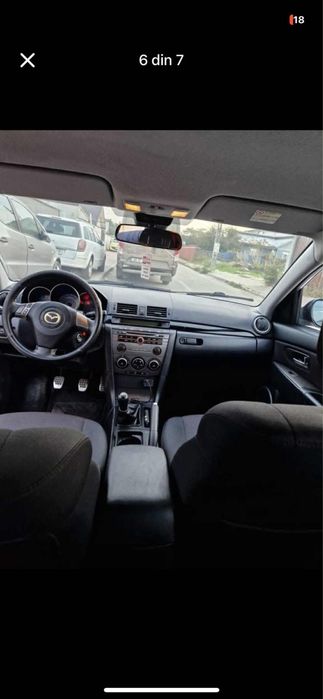 Vand mazda 3 in stare buna