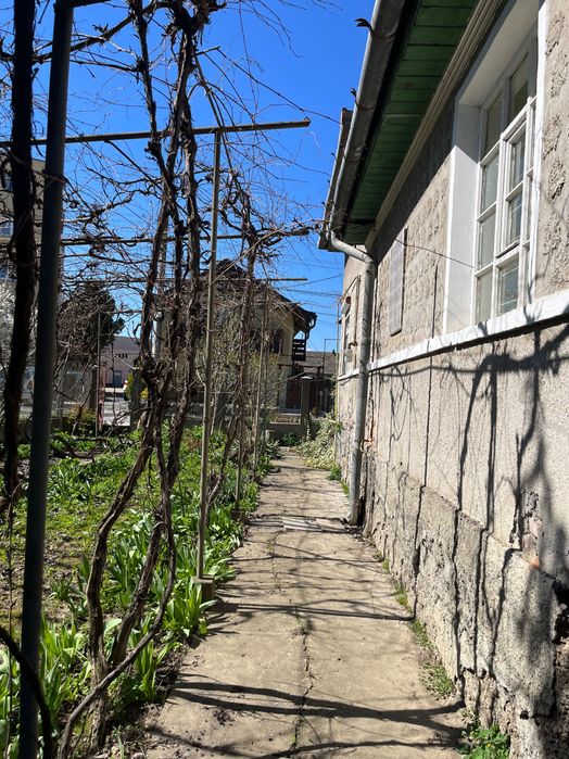 Vand casa cu curte si gradina in Turda, zona excelenta