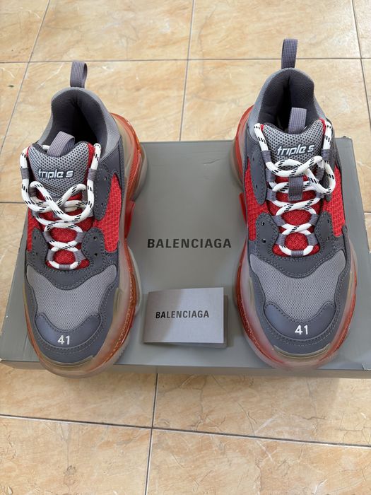 BALENCIAGA Triple S Маратонки 41ви номер