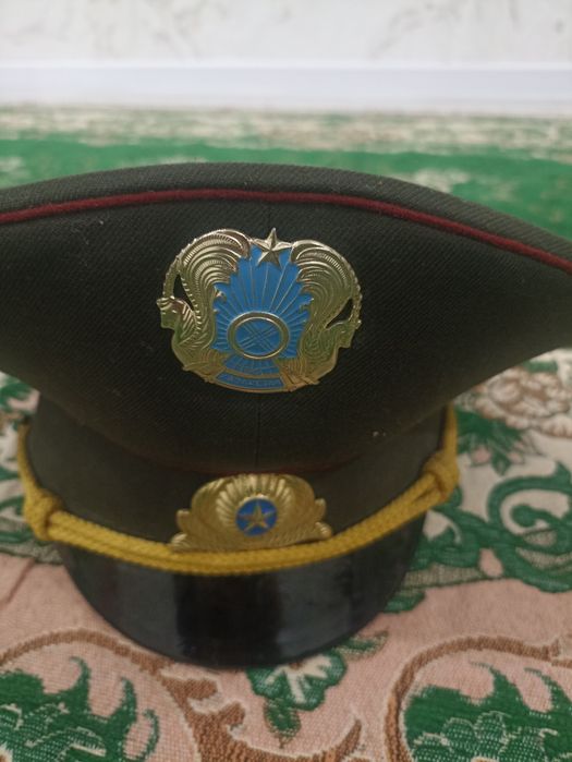 Фуражка военный.