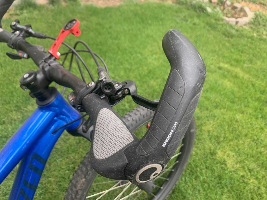 Specialized Rockhopper планински велосипед