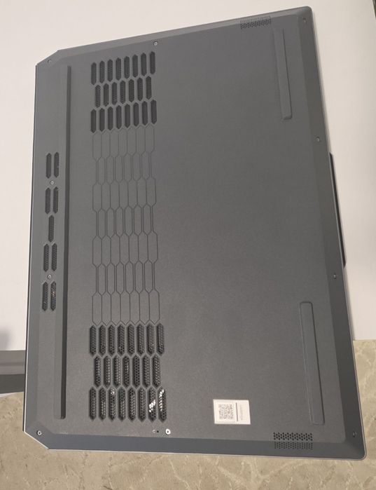 Vand laptop Lenovo Gaming garanție 2 ani Altex
