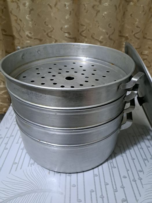 Мантоварка, и 3 каскана большая