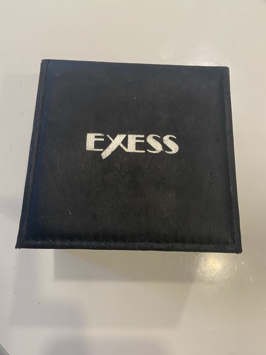 Exess Italy (Модел: 2X08 RGBLBL); Polo Louis (Модел: 7070-D18 ; Casio W-96H
