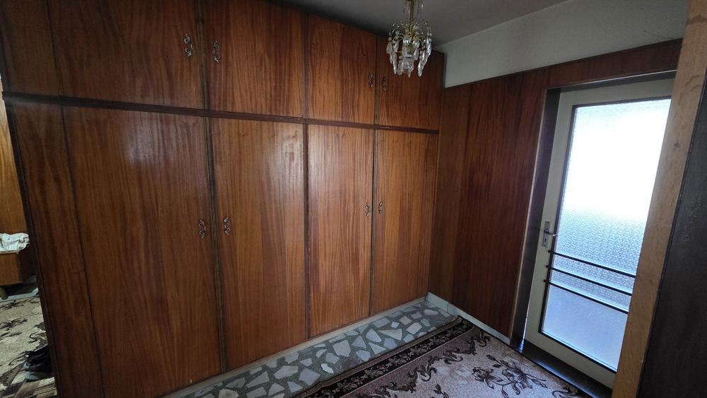 Продава се Многостаен апартамент в Провадия - 240 кв.м за 338 €/кв.м - Снимка #7