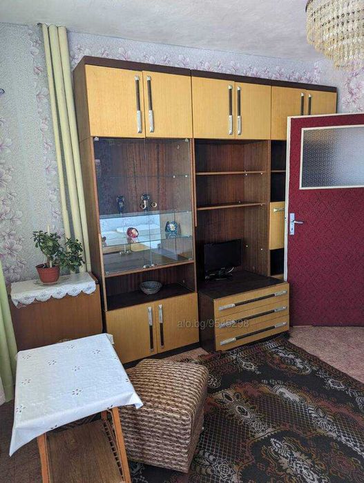 Дава се под наем Тристаен апартамент в Казанлък - 82 кв.м за 229.5 € - Снимка #7