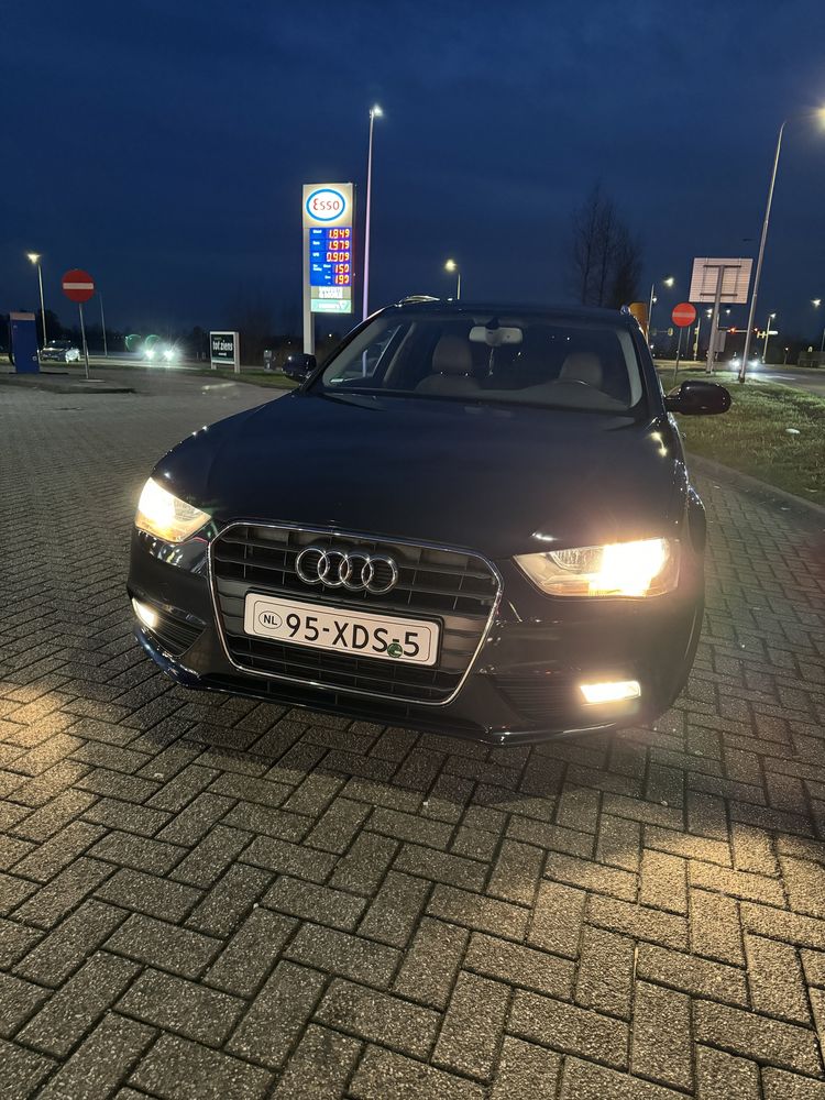 audi a4 b8 ' Autoturisme ' OLX.ro